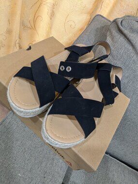 SODA Women's Black Espadrille Platform Sandals Buckle Ankle Strap Synthetic S 8